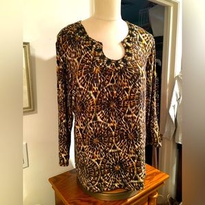 RUBY RD. BROWN, BLACK & COPPER COLOR TOP W/ EMBELLISHED NECKLINE & 3/4 SLEEVES.